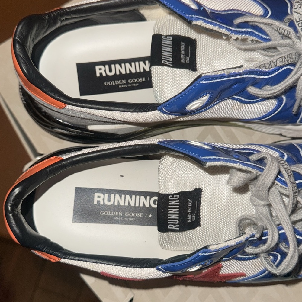 Golden Goose Blue and Red Star Sneakers - Picture 6 of 9